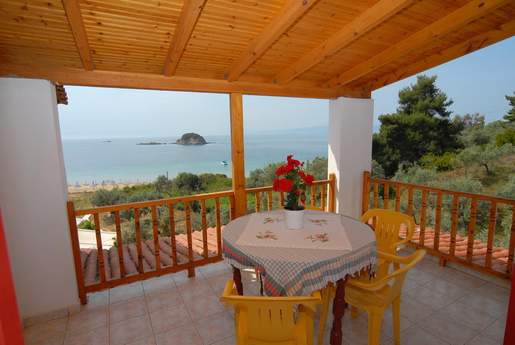 Villa Zaharo And Lilian Apartments Troulos Room photo