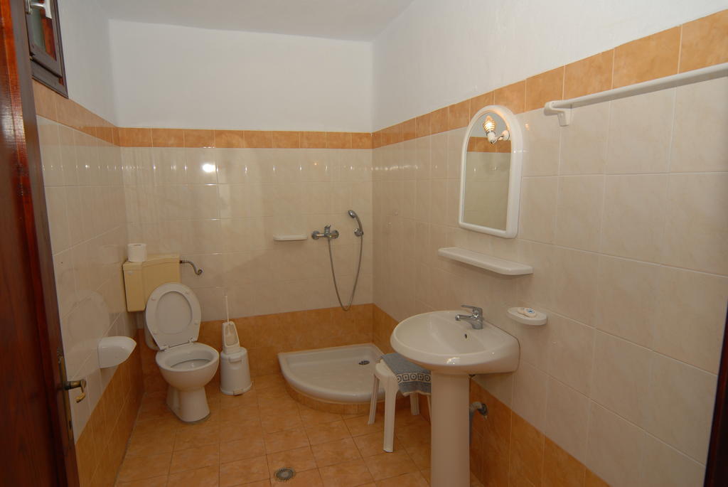 Villa Zaharo And Lilian Apartments Troulos Room photo